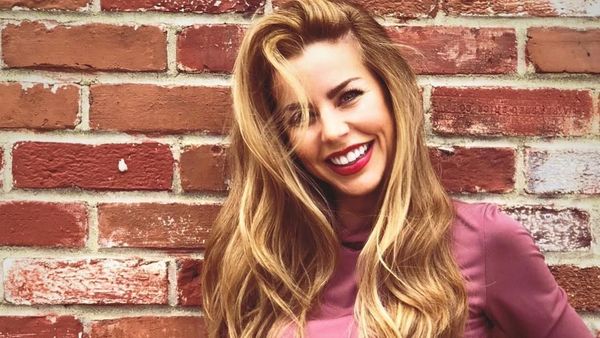 Foto: Model Playboy yang Hidupnya Berantakan karena Kecanduan Alkohol