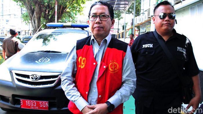 Joko Driyono dinyatakan bersalah dan divonis 1,5 tahun penjara (Lamhot Aritonang) Joko Driyono dinyatakan bersalah dan divonis 1,5 tahun penjara (Lamhot Aritonang)