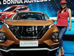 Donna Agnesia Ngebet Pengin Punya Livina Berwajah Xpander