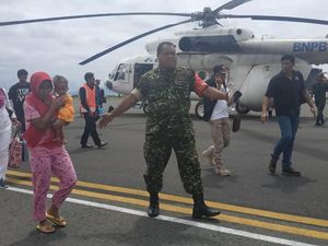 Balita Tanpa Anus Korban Gempa M 7,2 Bacan Dibawa Berobat ke Jakarta