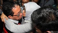 Ekspresi Keluarga Usai Joko Driyono Divonis 1,5 Tahun Bui