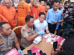 2 WN Ausie Pengguna Kokain Ditangkap di Kelab Malam di Bali