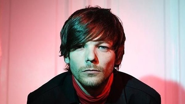 Berita Viral Selebriti dari InsertLive : Louis Tomlinson Ungkap Luka Lama Saat One Direction Bubar: Rasanya Seperti...