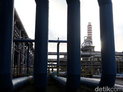 Aksi Mafia Migas Hambat RI Bikin Kilang