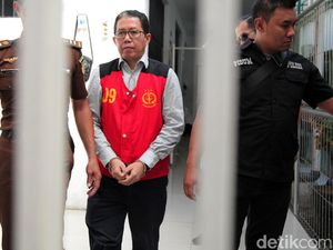 Divonis 1,5 Tahun Bui, Jokdri Pikir-pikir Buat Banding Divonis 1,5 Tahun Bui, Jokdri Pikir-pikir Buat Banding