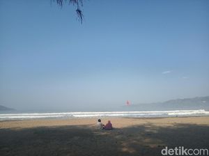 5 Destinasi Wisata Romantis di Pacitan untuk Liburan Bersama Pasangan 5 Destinasi Wisata Romantis di Pacitan untuk Liburan Bersama Pasangan