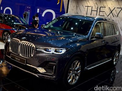 BMW X7 The President Mejeng di GIIAS 2019