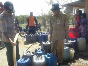 Tiga Kecamatan di Situbondo Kekeringan, BPBD Mulai Distribusikan Air Bersih