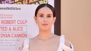 Foto: Gaya Kompak Tiga Putri Bruce Willis dan Demi Moore di Karpet Merah