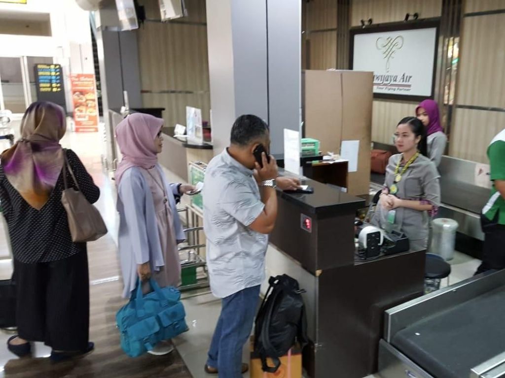 Ada Latihan Pesawat Tempur, Jadwal Penerbangan di Bandara Malang Molor Ada Latihan Pesawat Tempur, Jadwal Penerbangan di Bandara Malang Molor