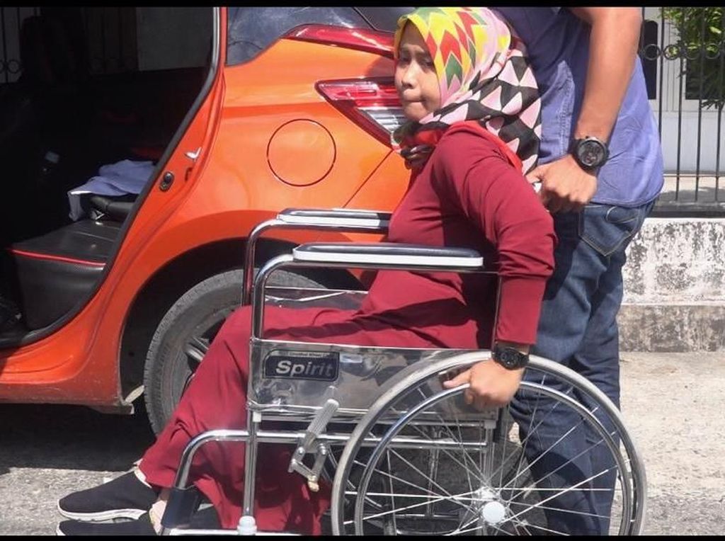 Penjelasan Pemkab Coret Bu Dokter Disabilitas Jadi PNS Meski Rangking 1 Penjelasan Pemkab Coret Bu Dokter Disabilitas Jadi PNS Meski Rangking 1