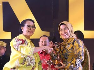 Bupati Serang Terima Penghargaan Kabupaten Layak Anak