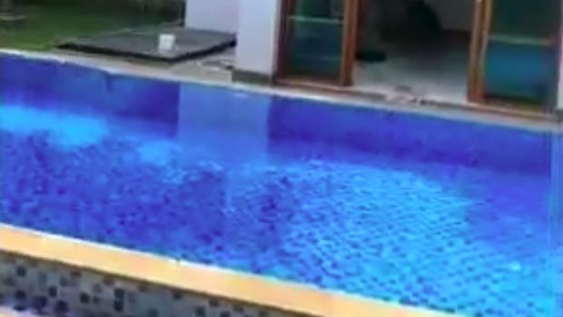 Rumah mewah Jennifer Dunn yang jadi perdebatan