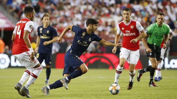 James Rodriguez jadi opsi pengganti James Rodriguez.