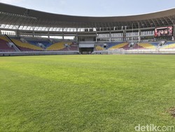 Manahan Jadi Tuan Rumah Liga 2, Apa Kata Gibran?