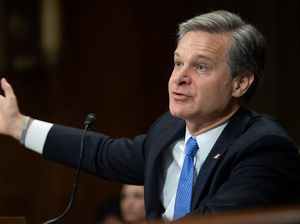 Bos FBI dan MI5 Kompak Peringatkan Ancaman Spionase China! Bos FBI dan MI5 Kompak Peringatkan Ancaman Spionase China!