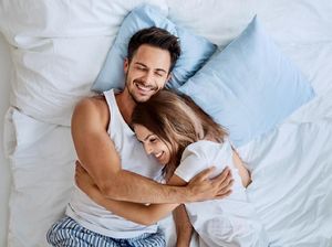 Alasan 82% Pria Suka Bercinta, Rasakan Manfaat Ini Setelah Seks Alasan 82% Pria Suka Bercinta, Rasakan Manfaat Ini Setelah Seks