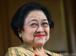 Intermeso Megawati: Capek Juga Jadi Ketum, Lama Loh Saya Jadi Ketum