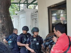 Jelang Pertemuan Megawati-Prabowo, Polisi Bersiaga di Jl Teuku Umar