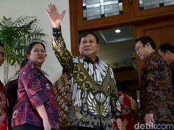 Gerindra: Prabowo Banting Setir, Penumpang Gelap Gigit Jari