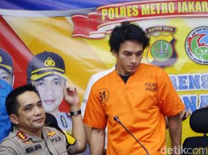 Polisi Tangkap RE Rekan Jefri Nichol Pakai Ganja: Profesinya Entertainer Polisi Tangkap RE Rekan Jefri Nichol Pakai Ganja: Profesinya Entertainer