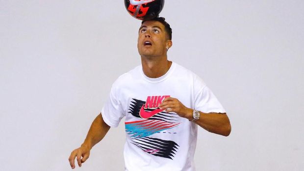 Ronaldo Tak Main, Promotor Sibuk Beri Penjelasan