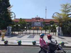 Usai OTT Lurah di Surabaya, Pemkot Tunjuk Camat Lakarsantri Jadi Plt