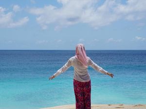 Foto: Minahasa Punya Pantai Secantik Ini