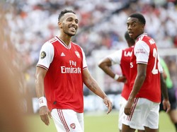 Pierre-Emerick Aubameyang membuat Arsenal unggul 2-0. Amber Searls-USA TODAY Sports.