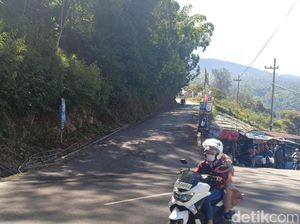 Mitos Larangan Mendaki Gunung Lawu dengan Baju Hijau Mitos Larangan Mendaki Gunung Lawu dengan Baju Hijau