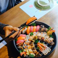 Bisa Makan Sushi Sepuasnya di 5 Resto All You Can Eat Ini