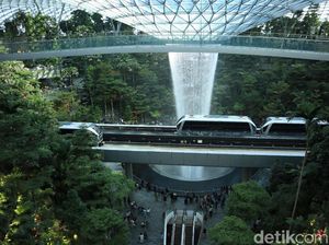 Jewel Changi yang Lebih dari Sekadar Bandara