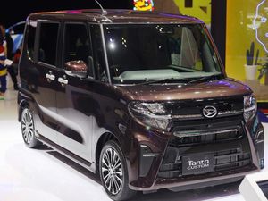 Mobil Mungil Daihatsu Tanto Terdaftar di Indonesia Mobil Mungil Daihatsu Tanto Terdaftar di Indonesia