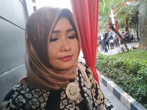 Bantah Ahli Fotografi, Evi Kelewat Cantik: Apa yang Dimanipulasi? Bantah Ahli Fotografi, Evi Kelewat Cantik: Apa yang Dimanipulasi?