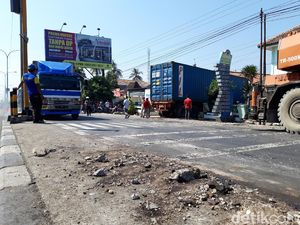 Ini yang Diduga Jadi Penyebab Trailer Tabrak Puskesmas Tewaskan Mahasiswi