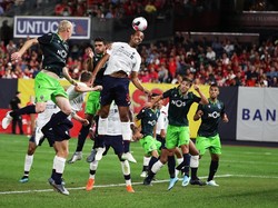 Liverpool vs Sporting Tuntas 2-2, The Reds Tanpa Kemenangan di AS