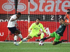 Diredam Sporting, Liverpool Gagal Menang Lagi Diredam Sporting, Liverpool Gagal Menang Lagi