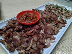Sei Sapi Lamalera : Aromatik! Daging Asap dengan Sambal Luat Khas Kupang