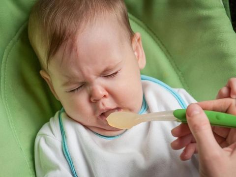 5 Langkah Mudah Membuat Anak Mau Makan Saat GTM