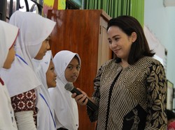 Tia Hendi Antar Kota Semarang Raih Penghargaan Nasional