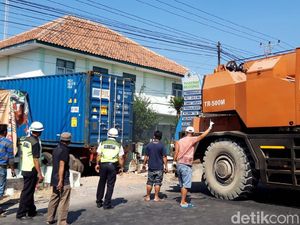 Truk yang Tabrak Puskesmas di Boyolali Dievakuasi, Arus Lalin Dialihkan