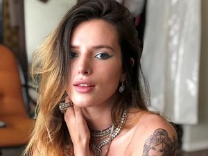 Bella Thorne Minta Maaf, Dapat Banyak Hujatan Akibat Kontroversi OnlyFans