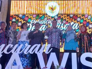 Luncurkan Desa Wisata di Lombok, Mendes Minta Pemprov Larang Plastik