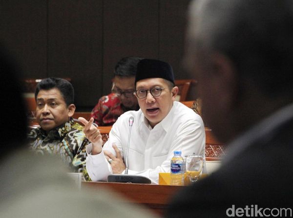 Menag Lukman Rapat Bareng Komisi VIII DPR