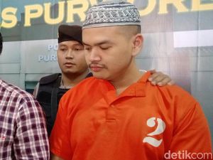 Modal Foto Bergaya Polisi, Pengangguran Ini Kelabuhi Mahasiswi