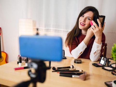 Berburu Make Up & Skin Care, Ajang Mempercantik Diri Usai Lahiran