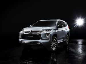 Pajero Sport Tampang Baru Belum Akan Masuk Indonesia Pajero Sport Tampang Baru Belum Akan Masuk Indonesia