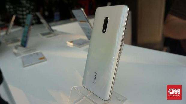Spesifiksi dan Harga Realme X, Pesaing Serius Galaxy A80