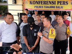 Polisi Amankan 43 TKI Ilegal dari Malaysia, 1 Orang Kedapatan Bawa 8 Kg Sabu