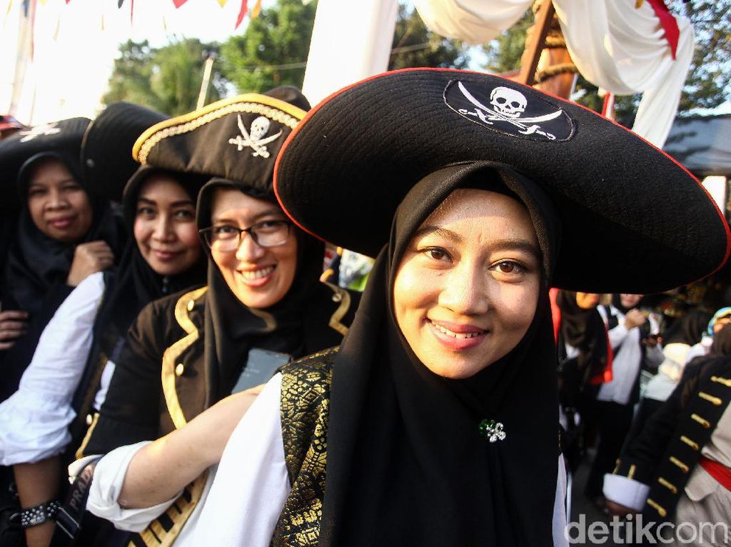 Bajak Laut Cantik hingga Wiro Sableng Ramaikan Festival Cisadane